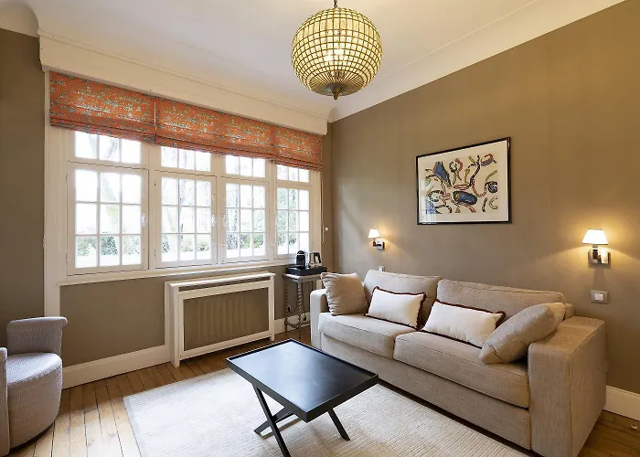 Demeure D'hotes Haec Otia Bed & Breakfast 4*