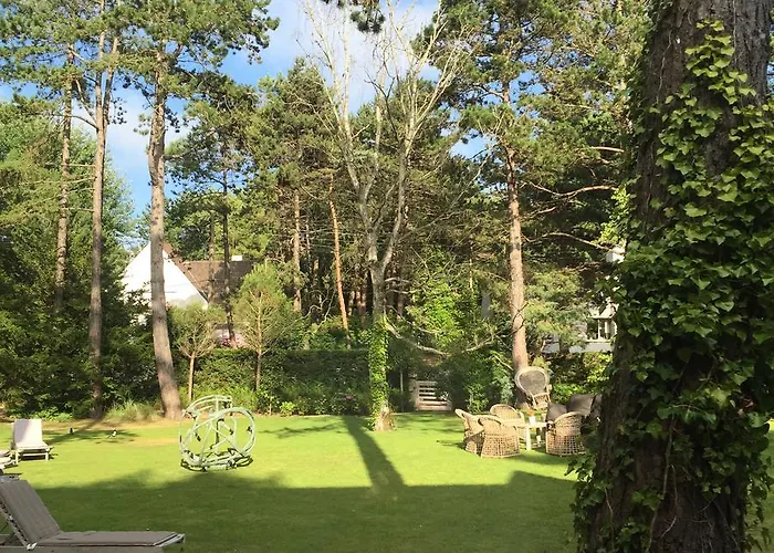 Bed & Breakfast Demeure D'hotes Haec Otia 4*