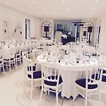 Demeure D'hotes Haec Otia Bed and Breakfast 4*