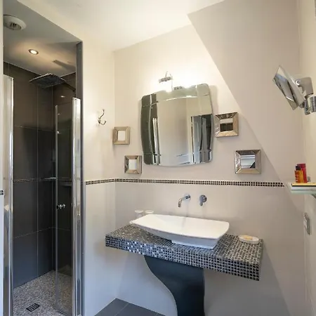 Bed & Breakfast Demeure D'hotes Haec Otia 4*