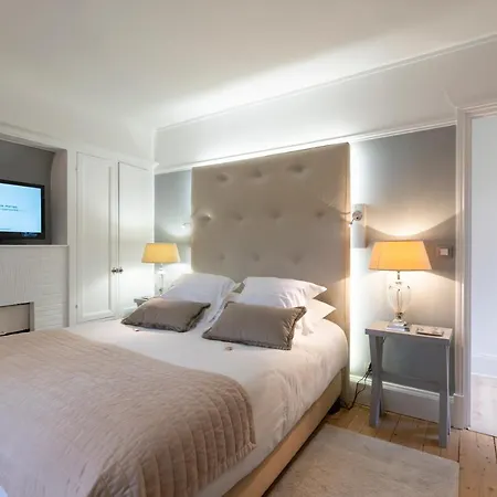 Demeure D'hotes Haec Otia Bed & Breakfast 4*