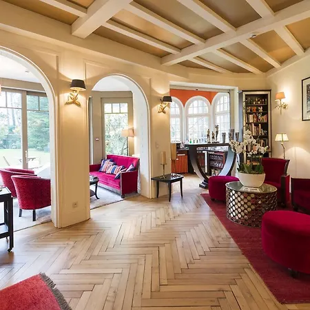 Bed & Breakfast Demeure D'hotes Haec Otia 4*