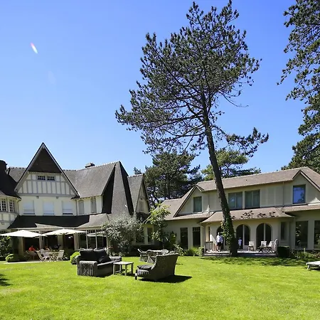 Bed & Breakfast Demeure D'hotes Haec Otia 4*