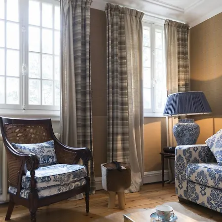 Demeure D'hotes Haec Otia Bed and Breakfast 4*