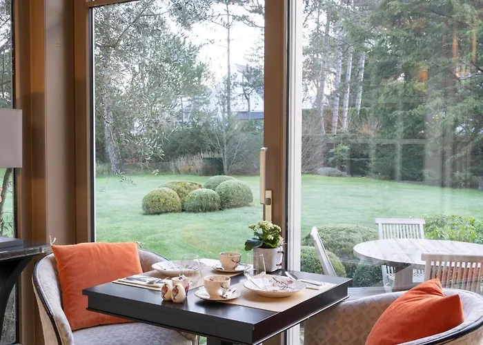 Demeure D'hotes Haec Otia Bed & Breakfast 4*