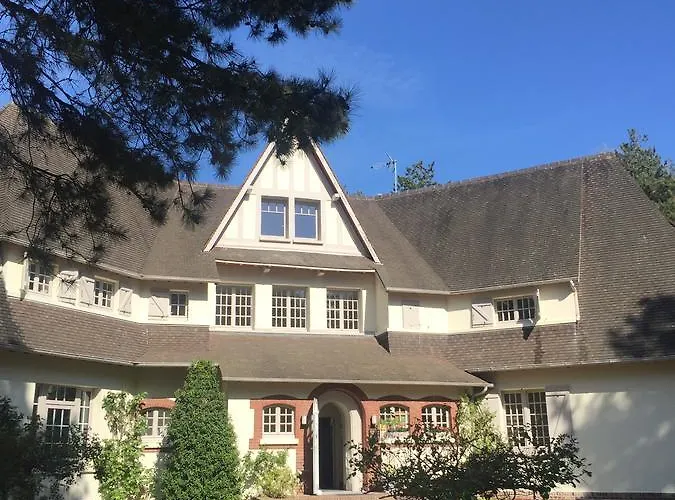 Bed & Breakfast Demeure D'hotes Haec Otia 4*